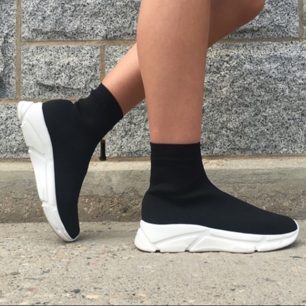 Steve Madden Bitten High Top Sneakers, Black Size 8.5
